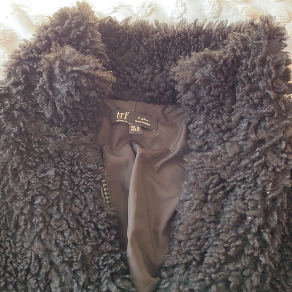 Like New - Zara Teddy Bear Coat - Picture 3 of 3